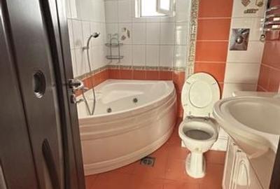 Apartament cu 4 camere în Unirii - 6
