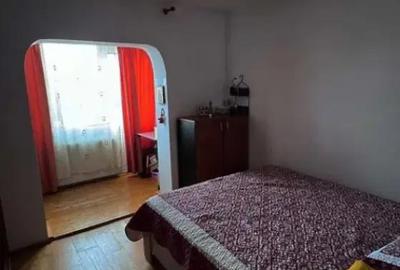 Apartament cu 4 camere decomandat, mobilat în Răcădău - 2