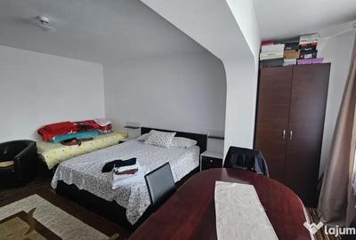 Casă cu 4 camere cu Teren 272 Mp în Central - 9