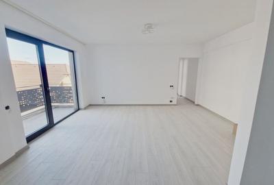 Apartament cu 3 camere semidecomandat în Someșeni