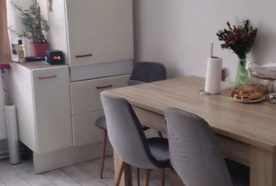 Apartament cu 2 camere semidecomandat în Central - 1