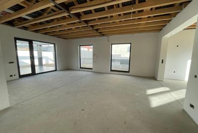 Casă individuală cu 4 camere cu Canalizare în Șura Mare - 3