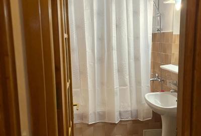 Apartament 3 camere zona 1 mai - 6