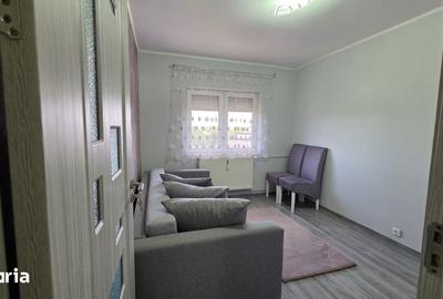 Apartament cu 3 camere în Cantemir - 2