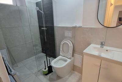 Garsonieră decomandată în Central - 9