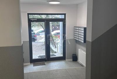 Apartament cu 3 camere decomandat în Tineretului - 9