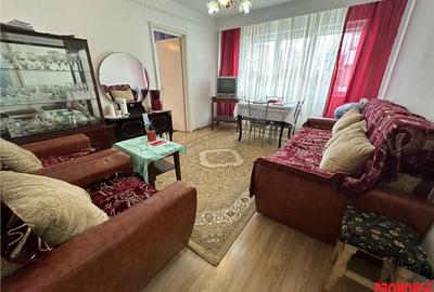 Apartament cu 3 camere semidecomandat în Alecu Russo - 2