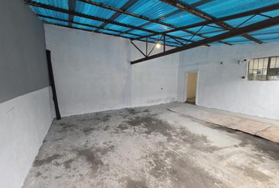 Spațiu comercial, de 192 mp, în Apărătorii Patriei - 4