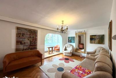 Apartament cu 3 camere decomandat în Zorilor