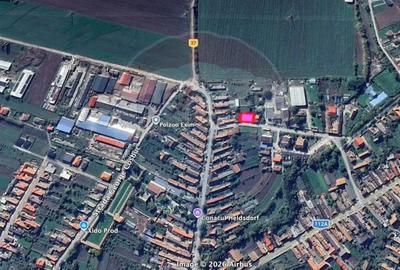 Teren de 500 mp, în Hălchiu