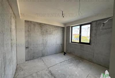 Cladire office de vanzare stradala / vizibilitate mare - 4