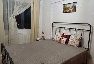 Proprietar inchiriez ap.2camere - 2