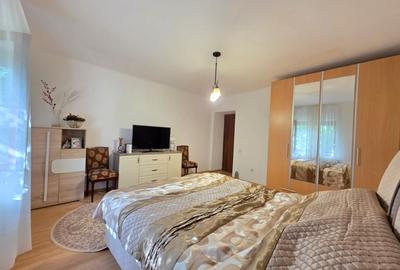 Gospodarie pe teren peste 1100mp, pe trei niveluri, Centru-Harman - 4