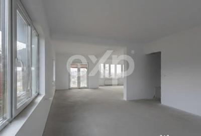 Casă cu 5 camere cu Teren 1553 Mp în Silagiu - 12