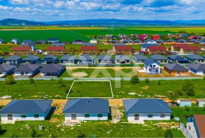 Teren Construcții intravilan de 550 mp, în Tărlungeni - 2