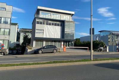 Spațiu comercial, 1000 mp în Bună Ziua