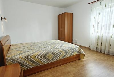 COMISION 0% Apart 4 camere/garaj/2 balcoane/2 bai/Ștrand/disponibil imediat - 4