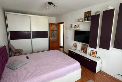 Apartament cu 2 camere decomandat în Republicii - 1
