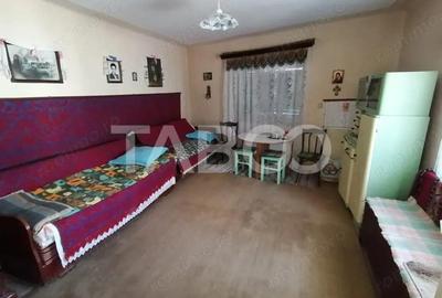 Casă cu 5 camere cu Canalizare în Fântânele - 3