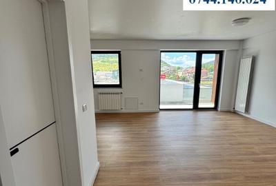 Ap 1 cam, ansamblu nou, 250 euro/lunar - 12