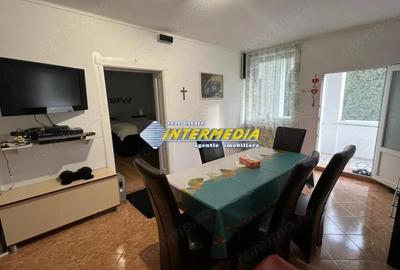 Casă cu 4 camere cu Teren 1650 Mp în Ultracentral - 2