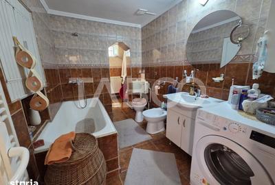 Casă cu 3 camere cu Canalizare în Beclean - 4
