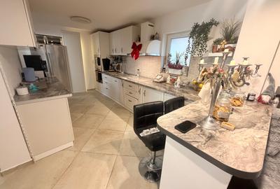 Casa deosebita P+1+M situata la doar 500m fata de metrou - 6