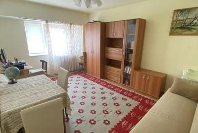 Apartament 3 camere pe București - 2