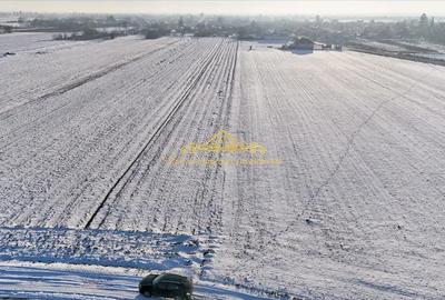 Teren de 7470 mp, în Trestieni - 1