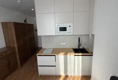 Garsonieră decomandată în Unirii