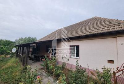 Casa individuala, curte generoasa, centrala proprie, sat Covaci - 2