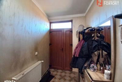 Casă cu 4 camere în Ghiroda - 9