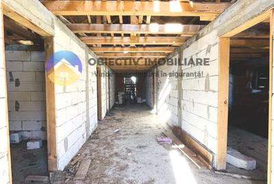 CASA la rosu   comuna STEFAN CEL MARE - 3