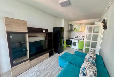 Apartament cu 2 camere semidecomandat, mobilat în Lunca Cetățuii