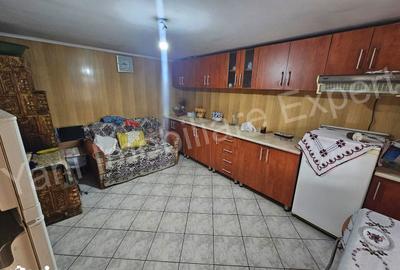 Casă cu 3 camere cu Teren 1378 Mp în Corbeni - 13