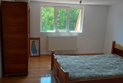 Casă cu 4 camere cu Teren 500 Mp în Central - 5