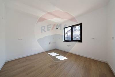 Casa 4 camere-594 mp teren,  construcție noua-Harman - 11