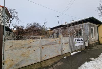 Casă individuală cu 3 camere cu Canalizare în Eroii Revoluției - 3