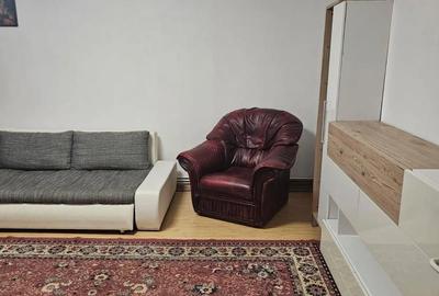 Apartament cu 3 camere decomandat în Central - 2