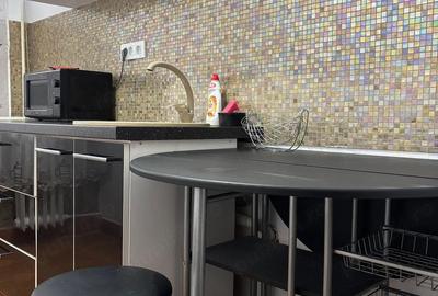 Apartament cu 2 camere decomandat în Berceni - 1