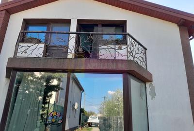 Casă individuală cu 5 camere cu Canalizare în Tineretului - 27