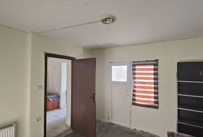 Spațiu comercial, de 60 mp, în Stana - 1