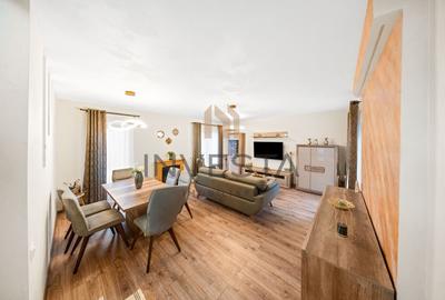 Casa moderna, spatioasa , pe o strada privata retrasa! - 1