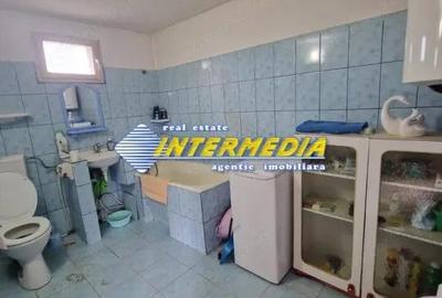 OKAZIE ! Casa cu Magazie 99 mp. Teren 570 mp. Alba Zona Arex toate utilitatile - 12