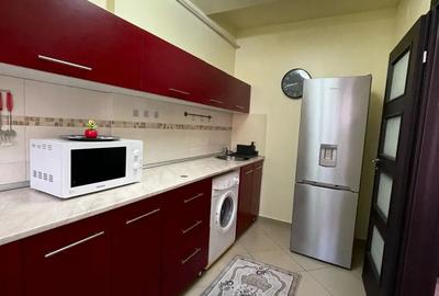 Inchiriez Garsoniera utiliata si mobilata - parcare subterana - 4