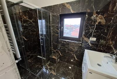 Hotel/Pensiune, de 350 mp, în Apărătorii Patriei - 10