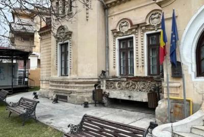 Casă cu 4 camere cu Teren 707 Mp în P-ța Romană - 14