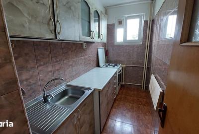 Garsonieră decomandată, mobilată în Sălăjan - 12