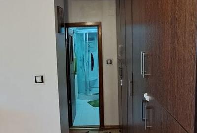 Apartament cu 4 camere decomandat în Contactoare - 7