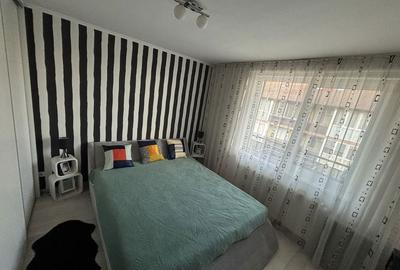 Apartament cu 3 camere decomandat în Nufărul - 5